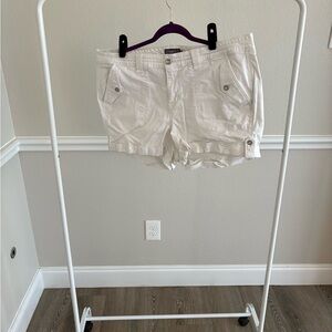 Torrid Size 20 Women's White Military Shorts
